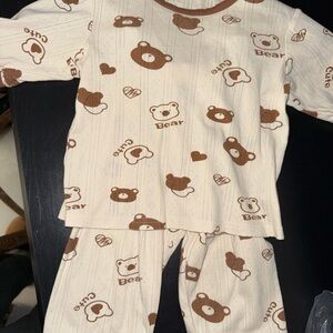 Cute Bear Print Kids Pajamas - Brown